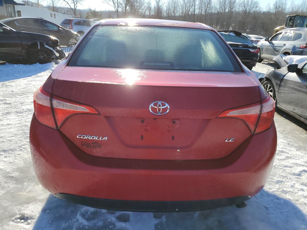 2018 TOYOTA COROLLA L - Image 6