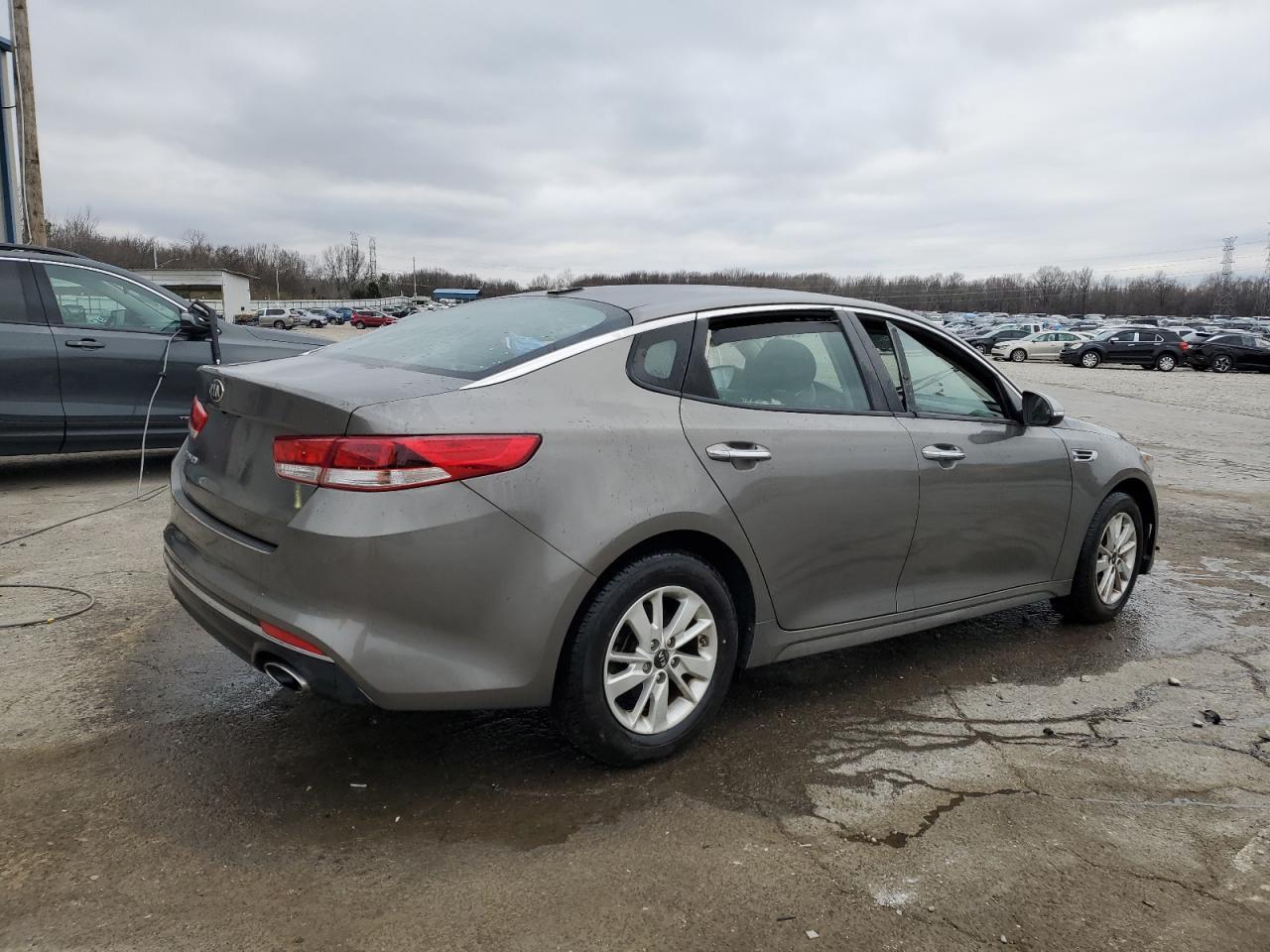 2016 KIA OPTIMA LX - Фото 3