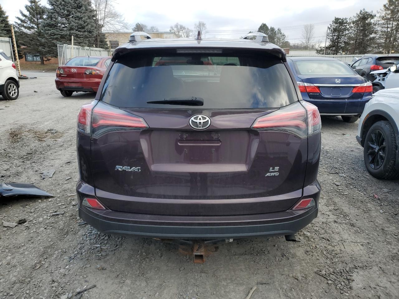 2017 TOYOTA RAV4 LE AW - Image 6