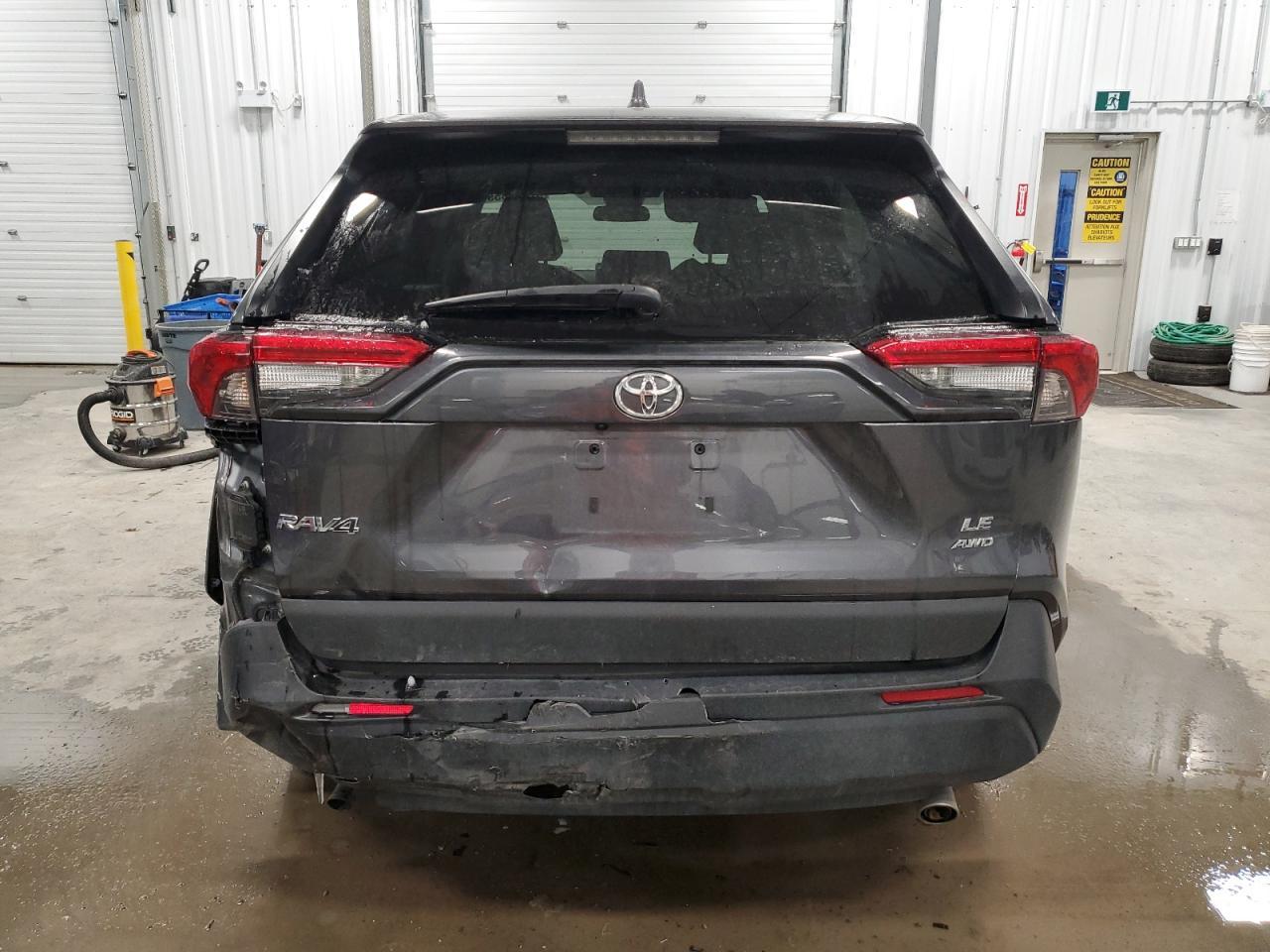 2023 TOYOTA RAV4 LE - Фото 6
