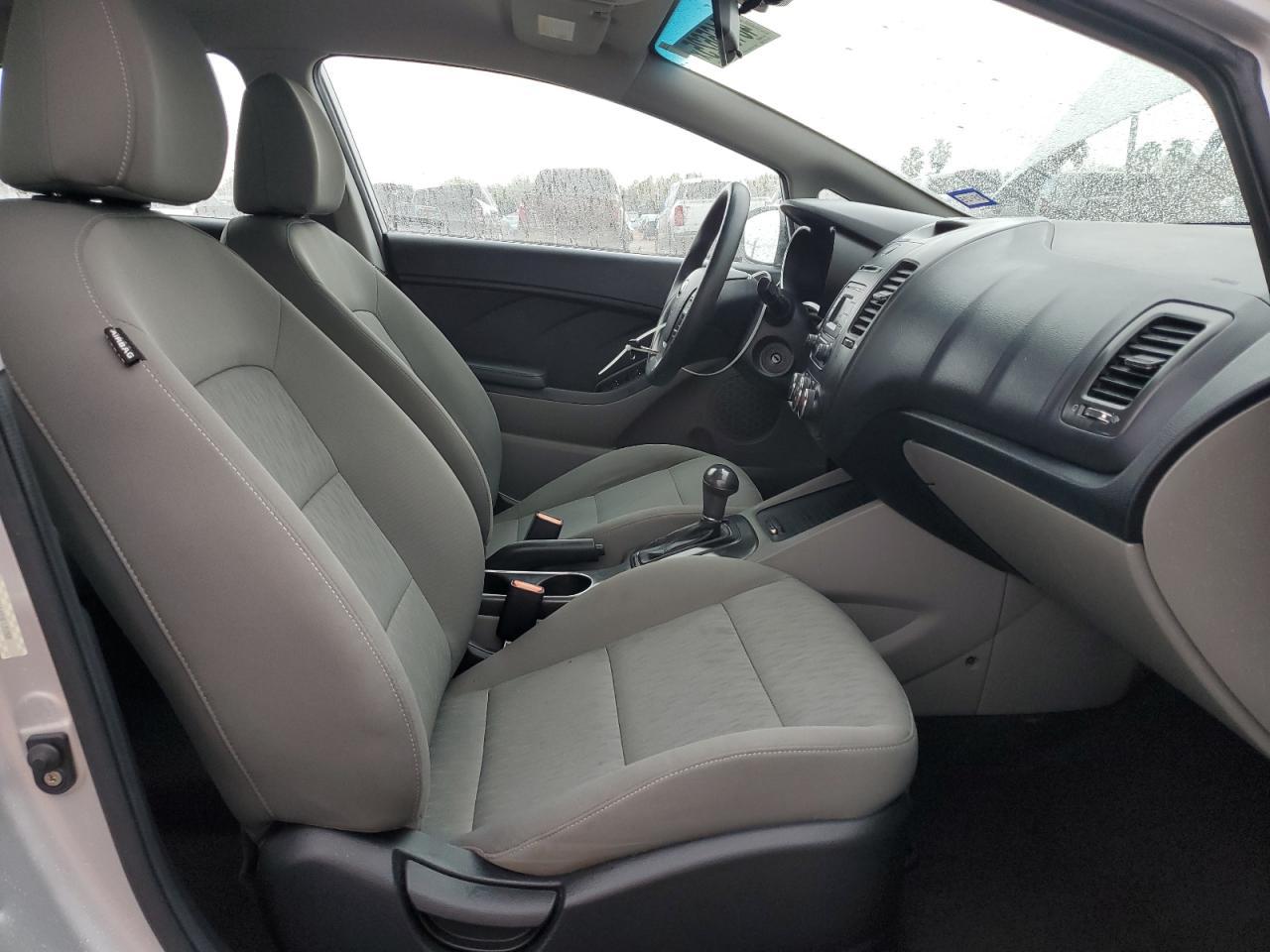 2015 KIA FORTE LX - Фото 7