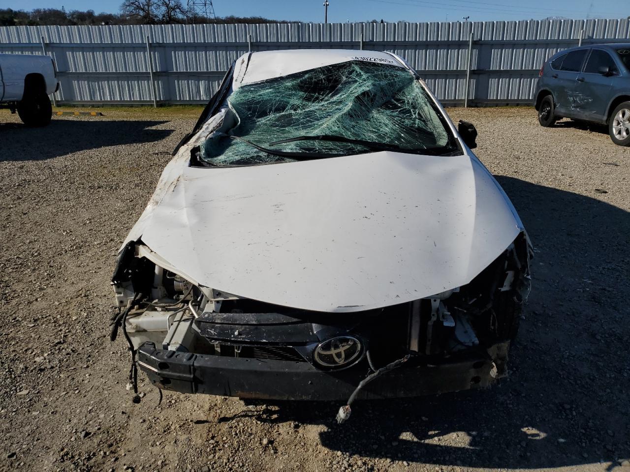 2018 TOYOTA COROLLA L - Фото 5