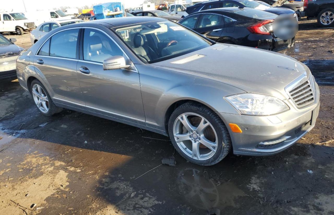 2013 MERCEDES-BENZ S 550 4MAT - Image 4