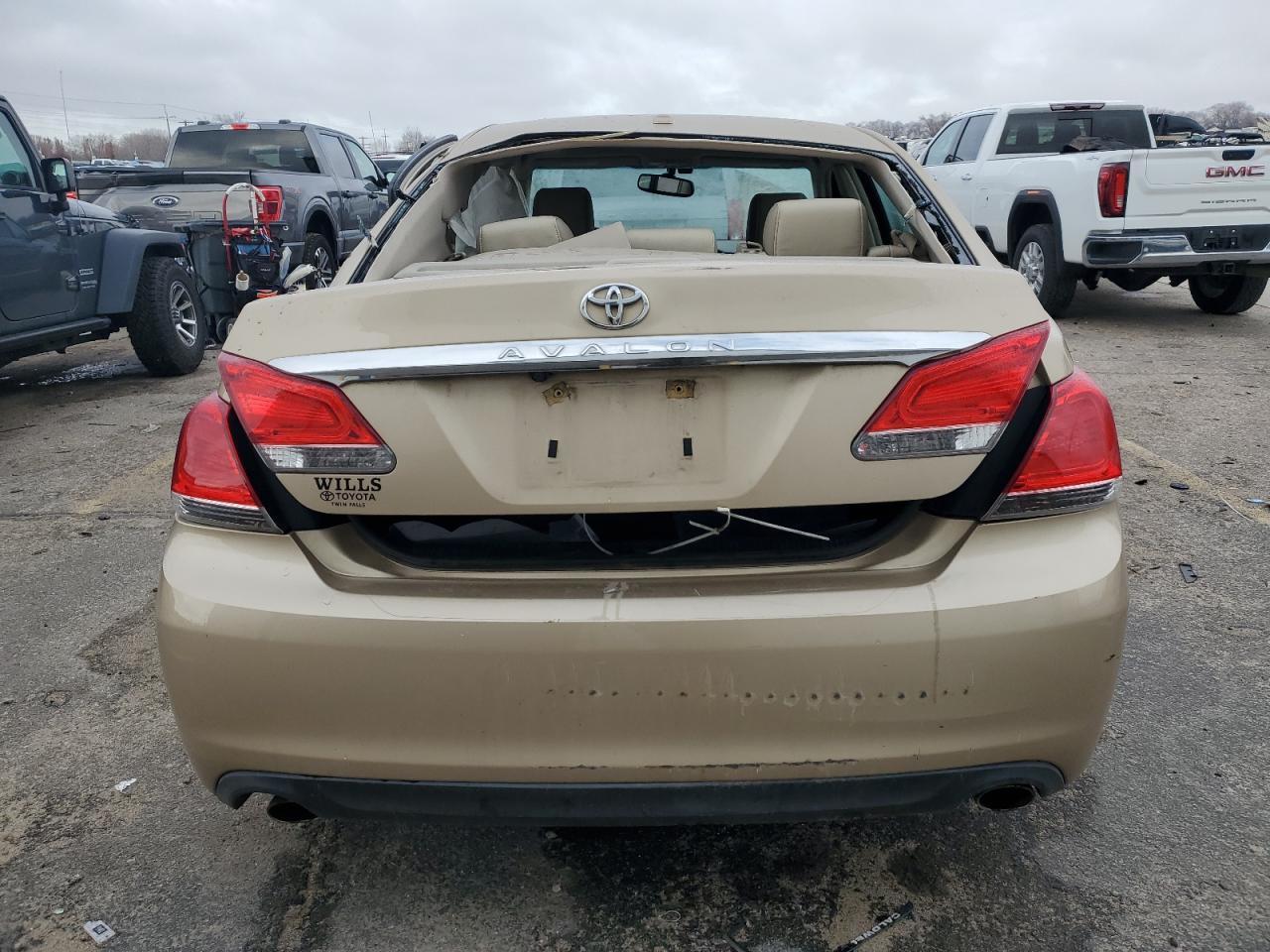 2011 TOYOTA AVALON BAS - Image 6
