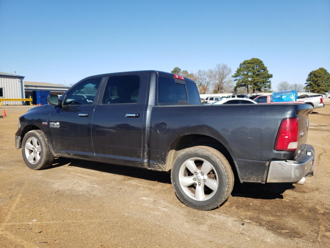 2017 RAM 1500 SLT - Image 2