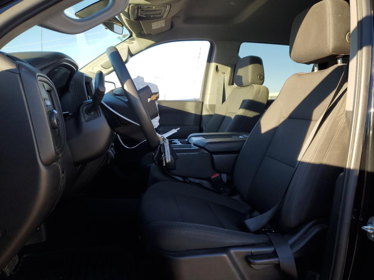 2021 CHEVROLET SILVERADO - Фото 7