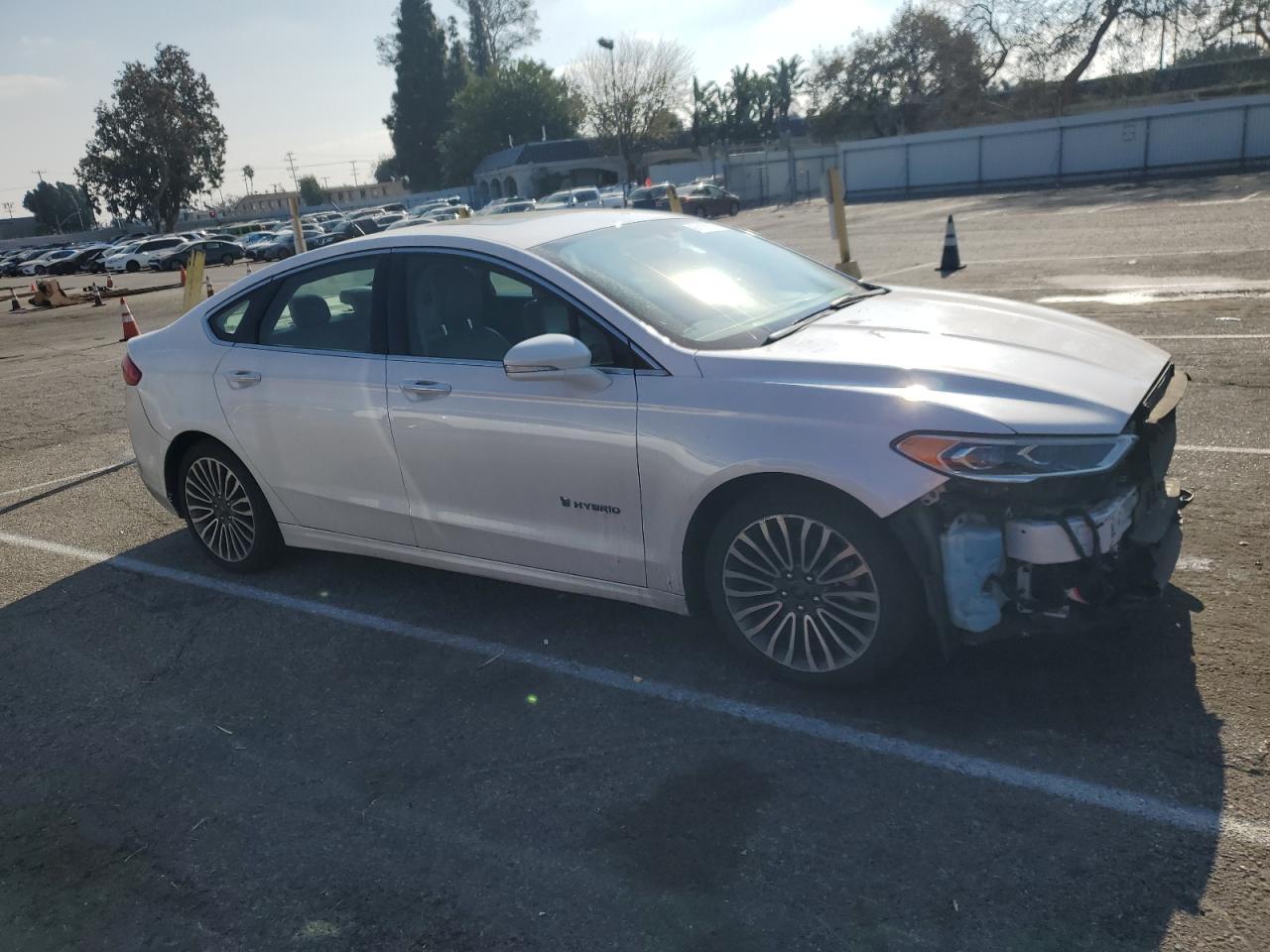 2017 FORD FUSION SE - Фото 4