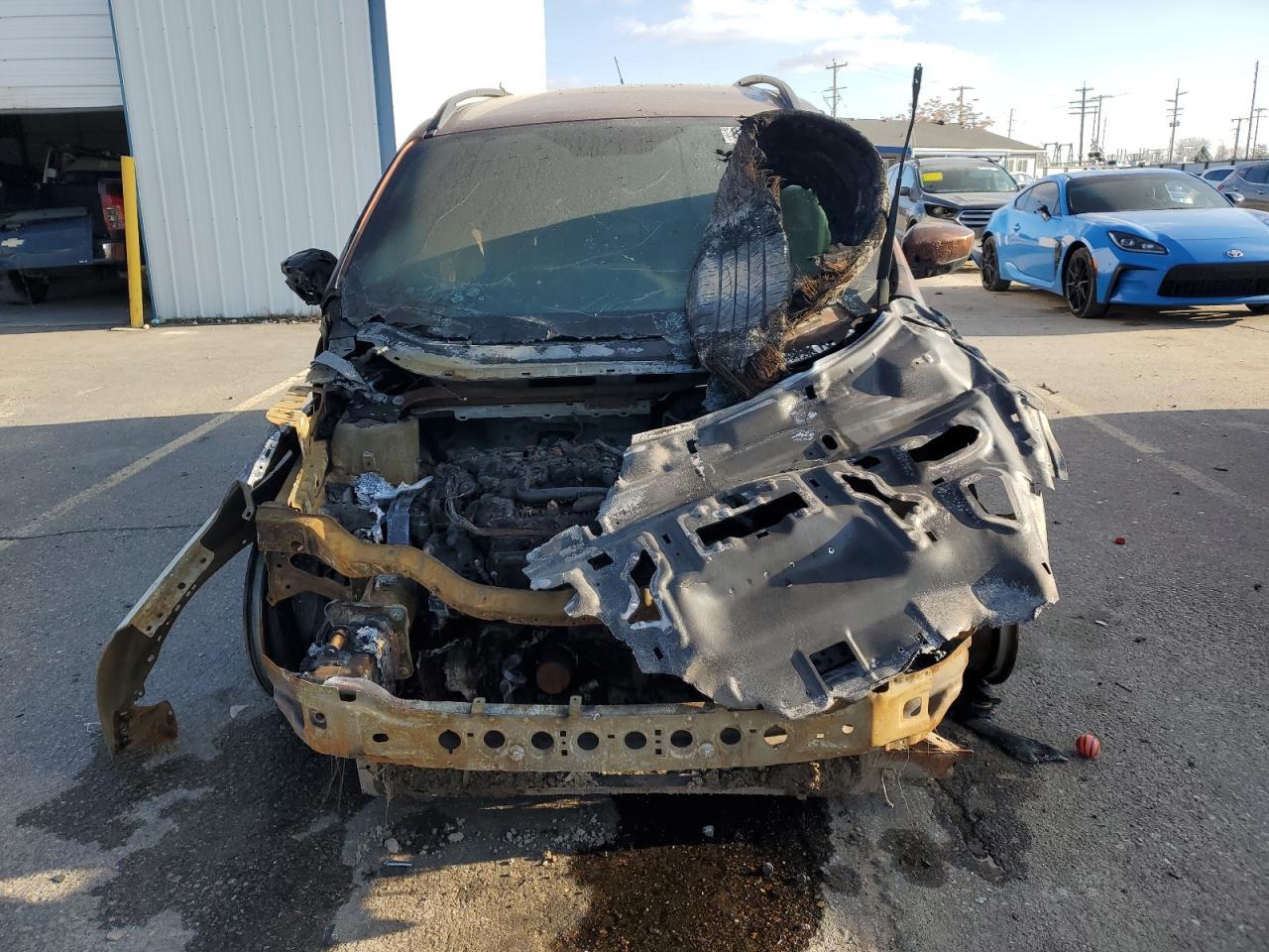 2017 FORD ESCAPE SE - Фото 5