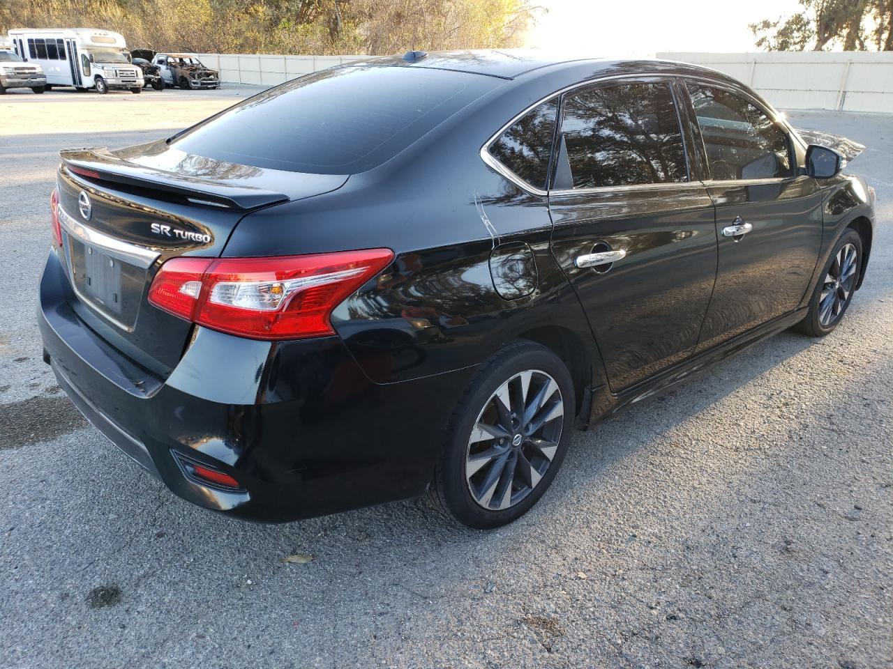 2017 NISSAN SENTRA SR - Фото 3