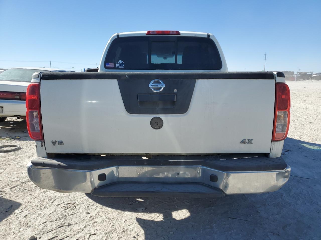 2016 NISSAN FRONTIER S - Image 6