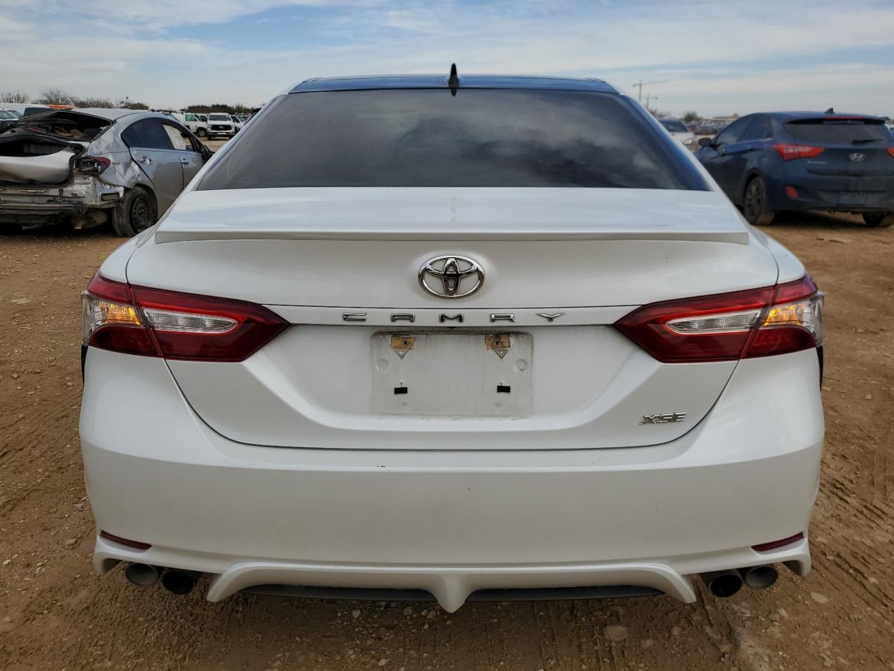 2019 TOYOTA CAMRY XSE - Фото 6