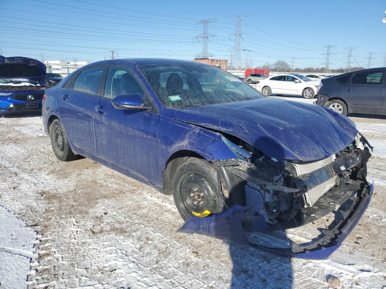 2023 HYUNDAI ELANTRA SE - Image 4