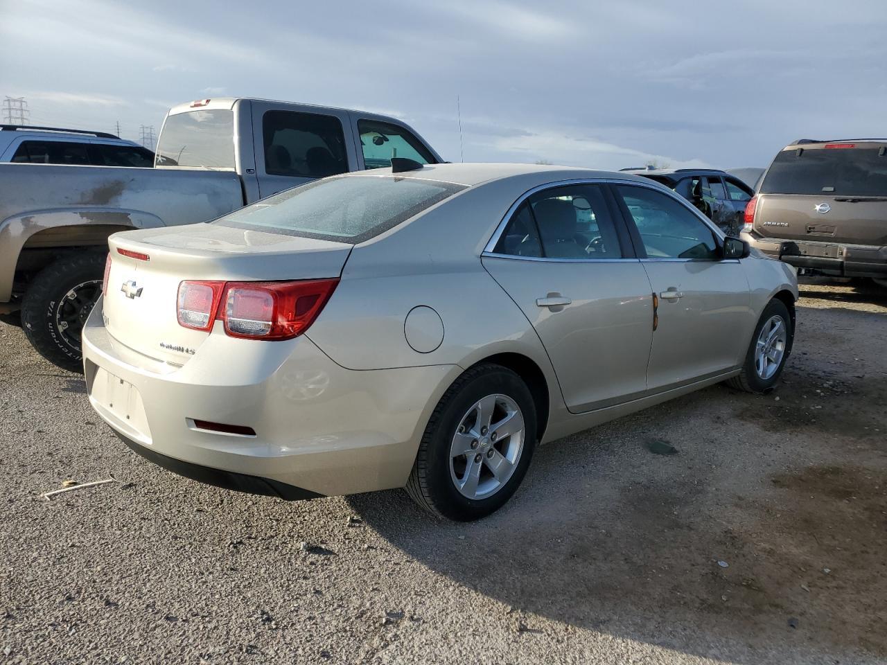 2015 CHEVROLET MALIBU LS - Image 3