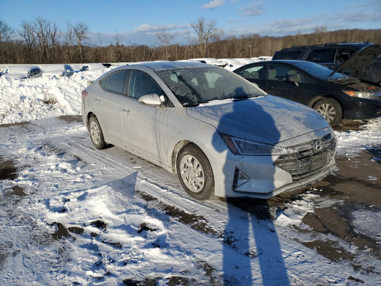 2019 HYUNDAI ELANTRA SE - Фото 4