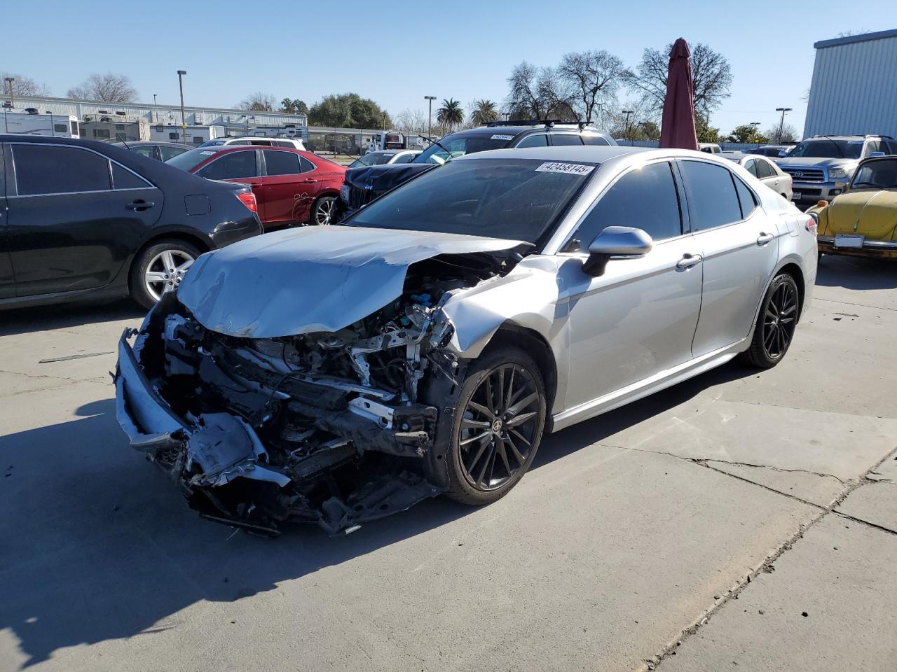 2022 TOYOTA CAMRY XSE