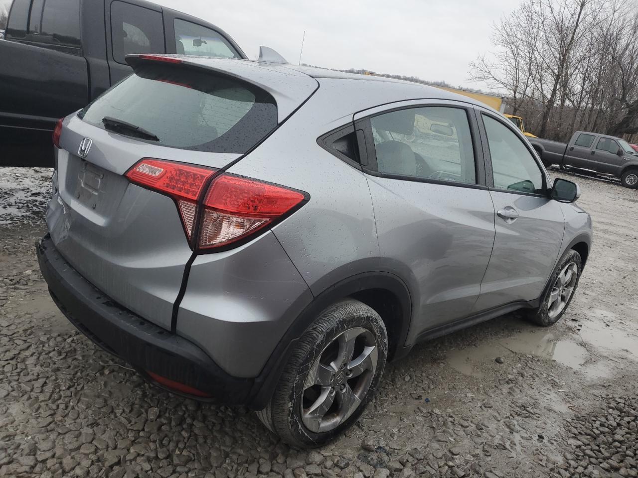 2018 HONDA HR-V LX - Фото 3