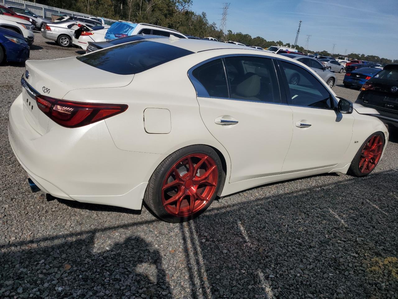 2019 INFINITI Q50 LUXE - Image 3