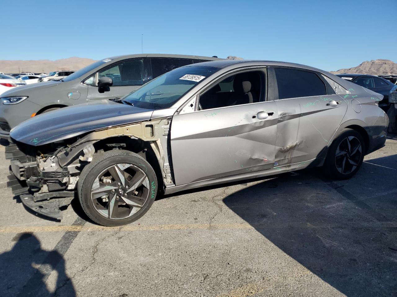 2023 HYUNDAI ELANTRA SE
