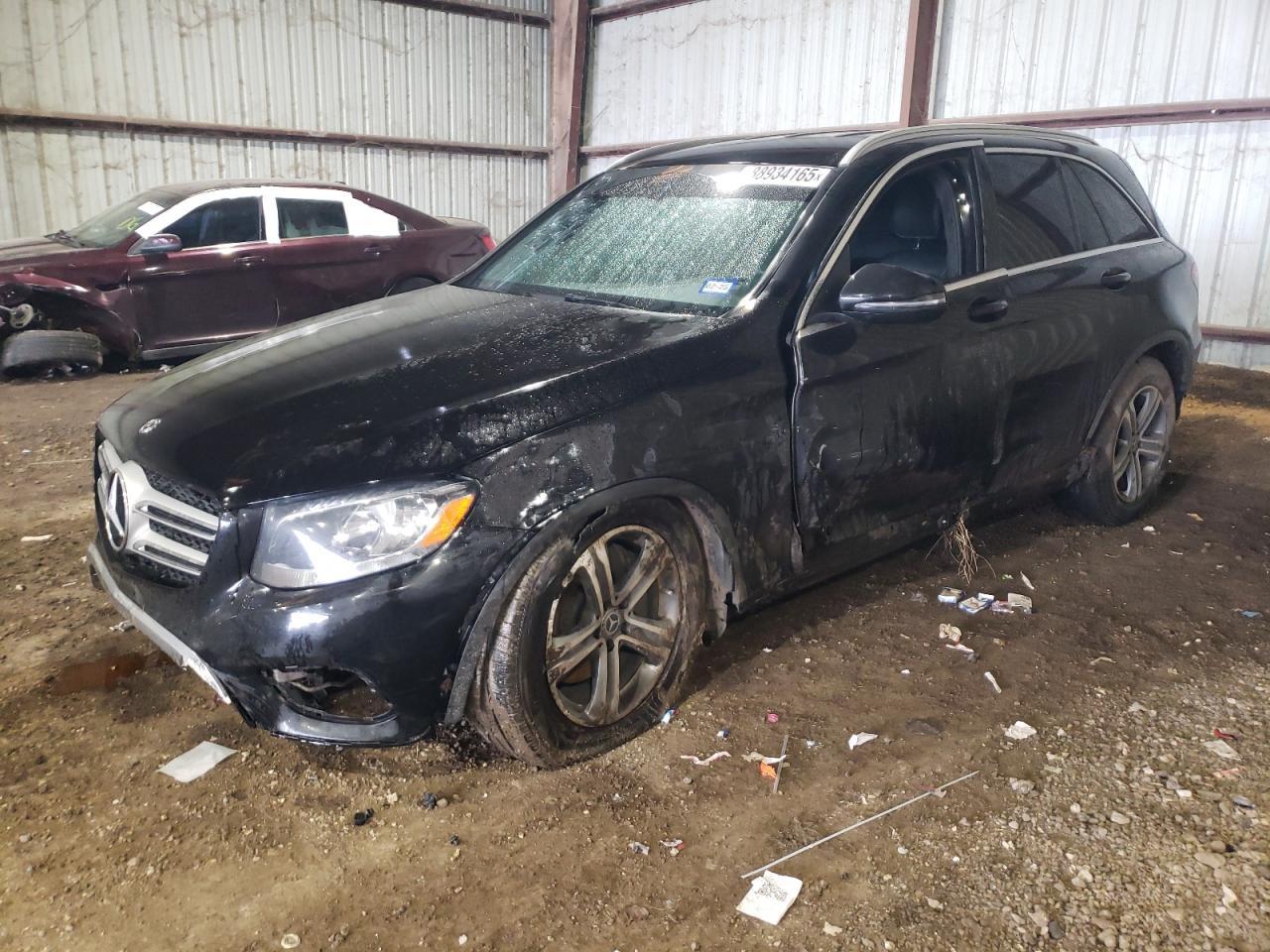 2019 MERCEDES-BENZ GLC 300 4M