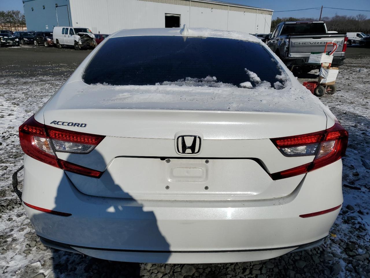 2018 HONDA ACCORD LX - Image 6