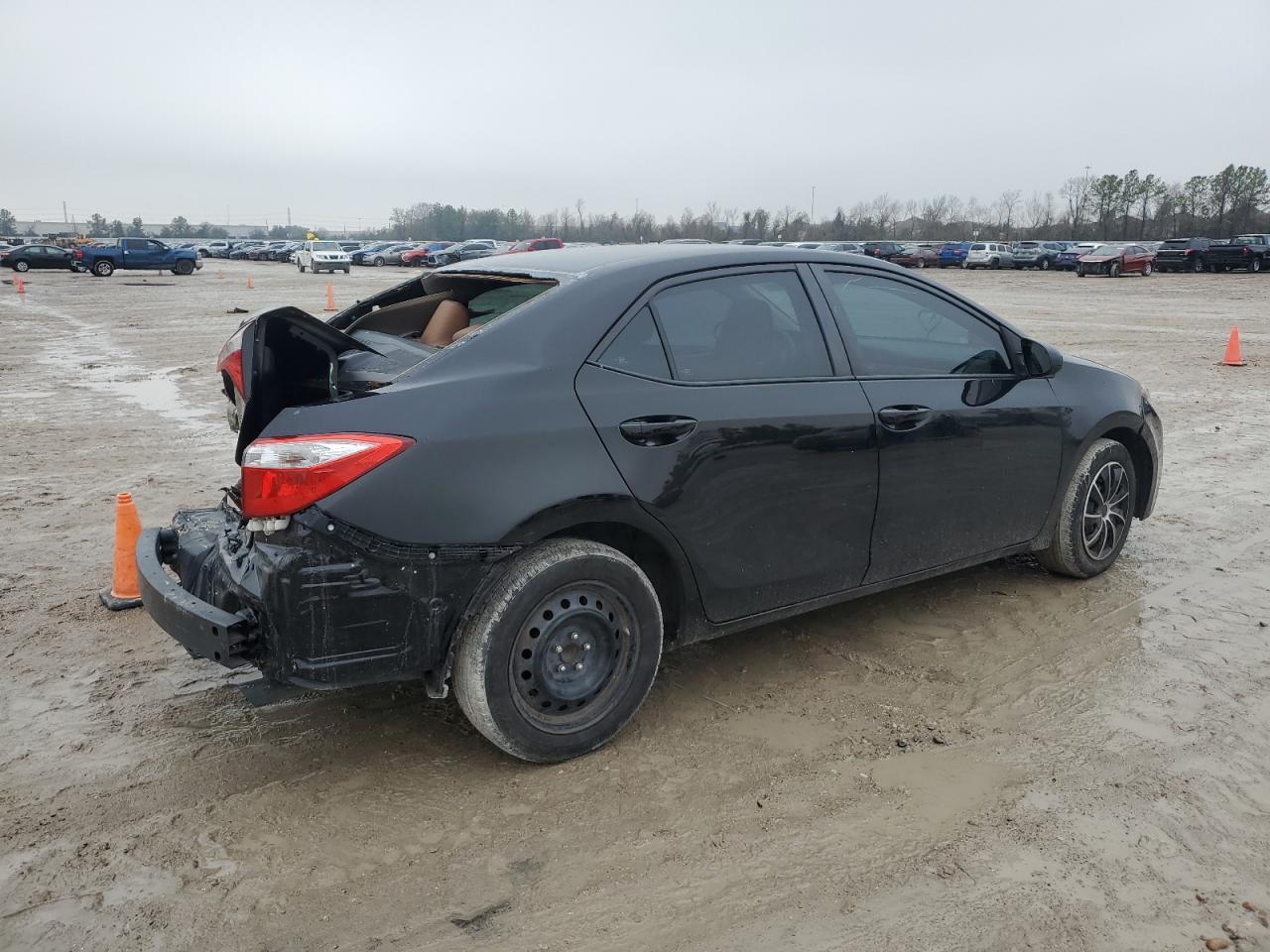 2015 TOYOTA COROLLA L - Image 3