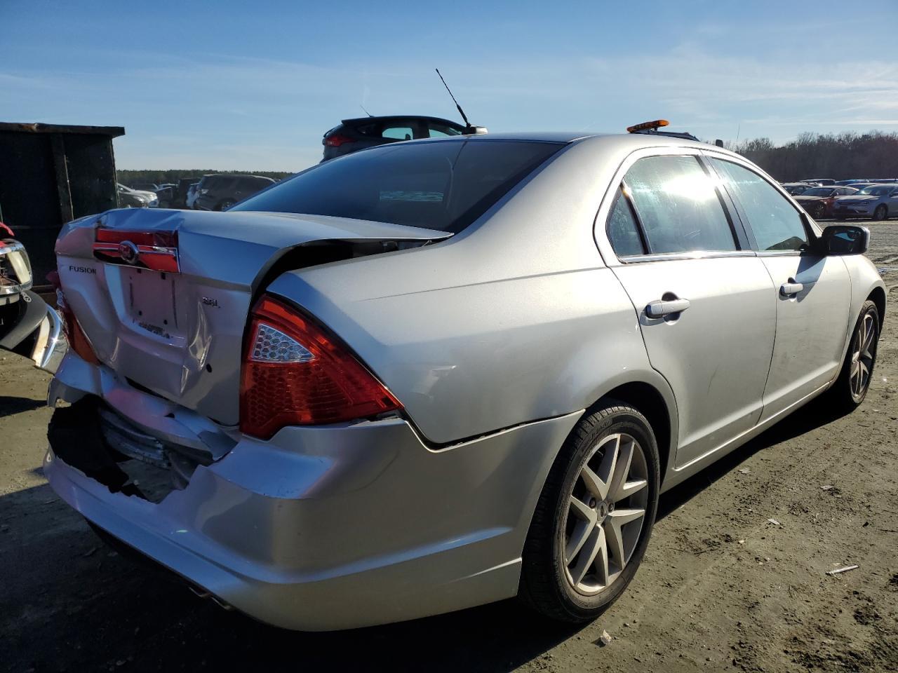 2011 FORD FUSION SEL - Image 3