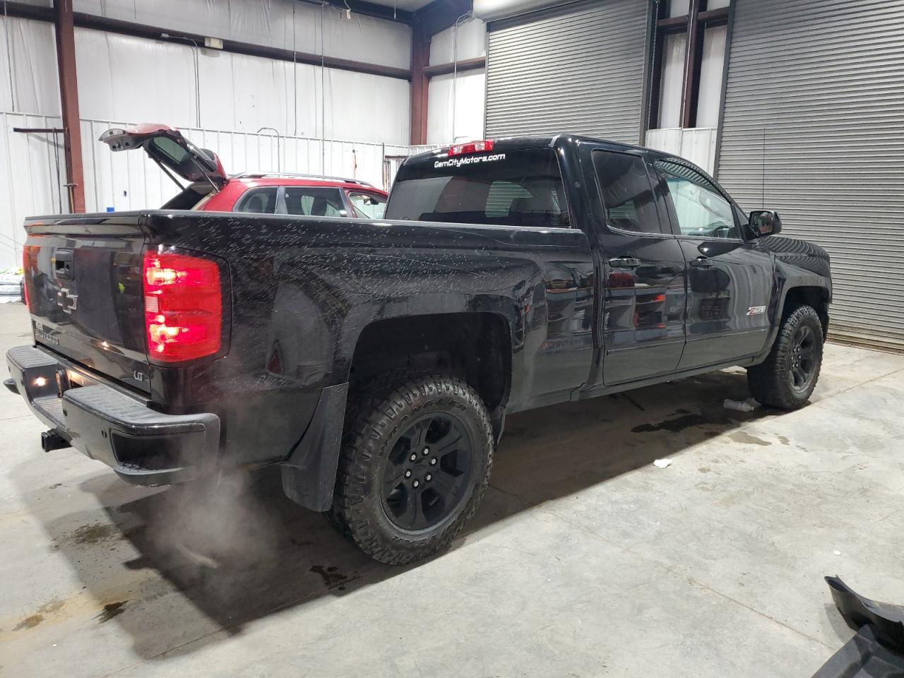 2019 CHEVROLET SILVERADO - Фото 3