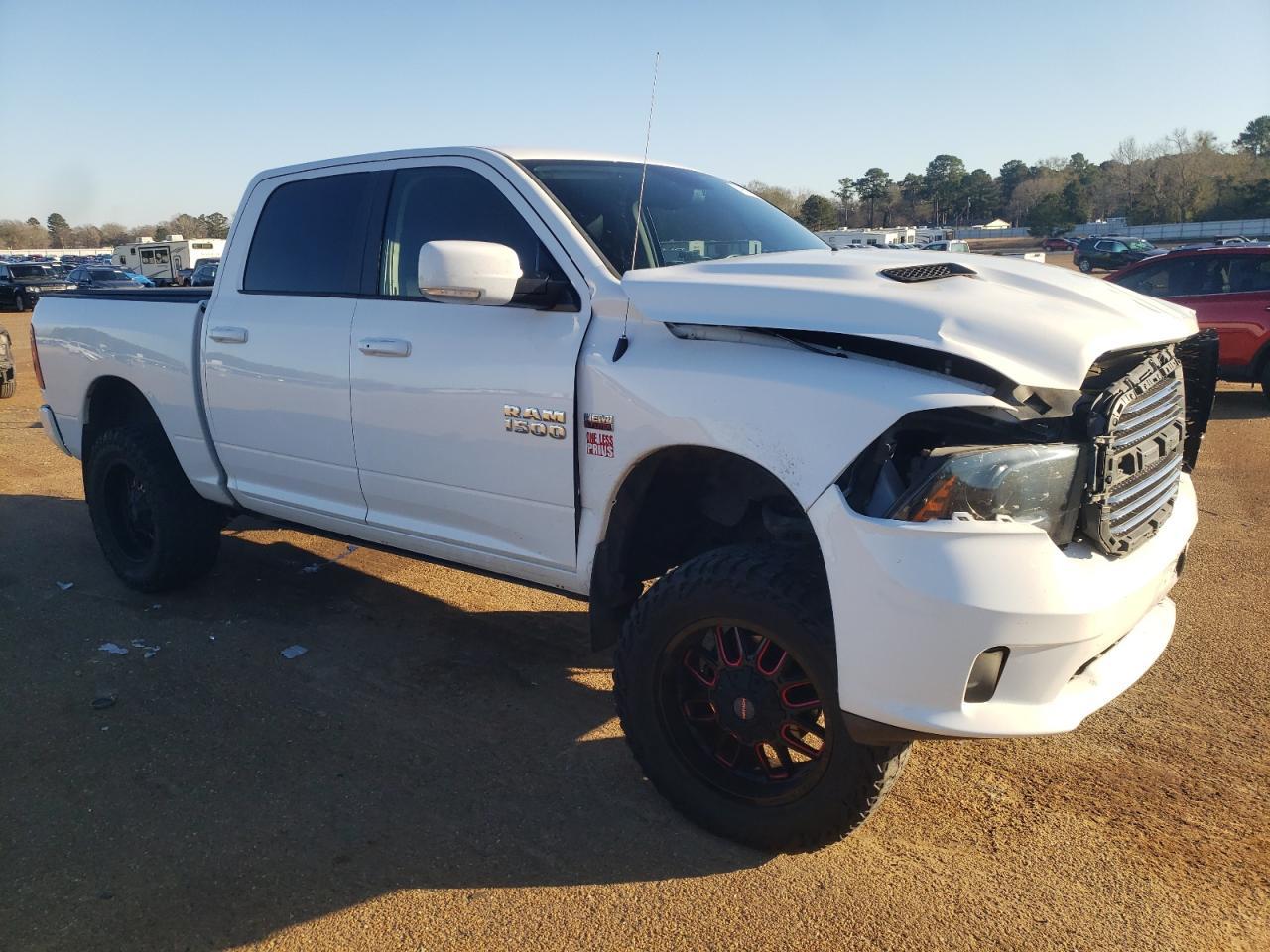 2015 RAM 1500 SPORT - Image 4