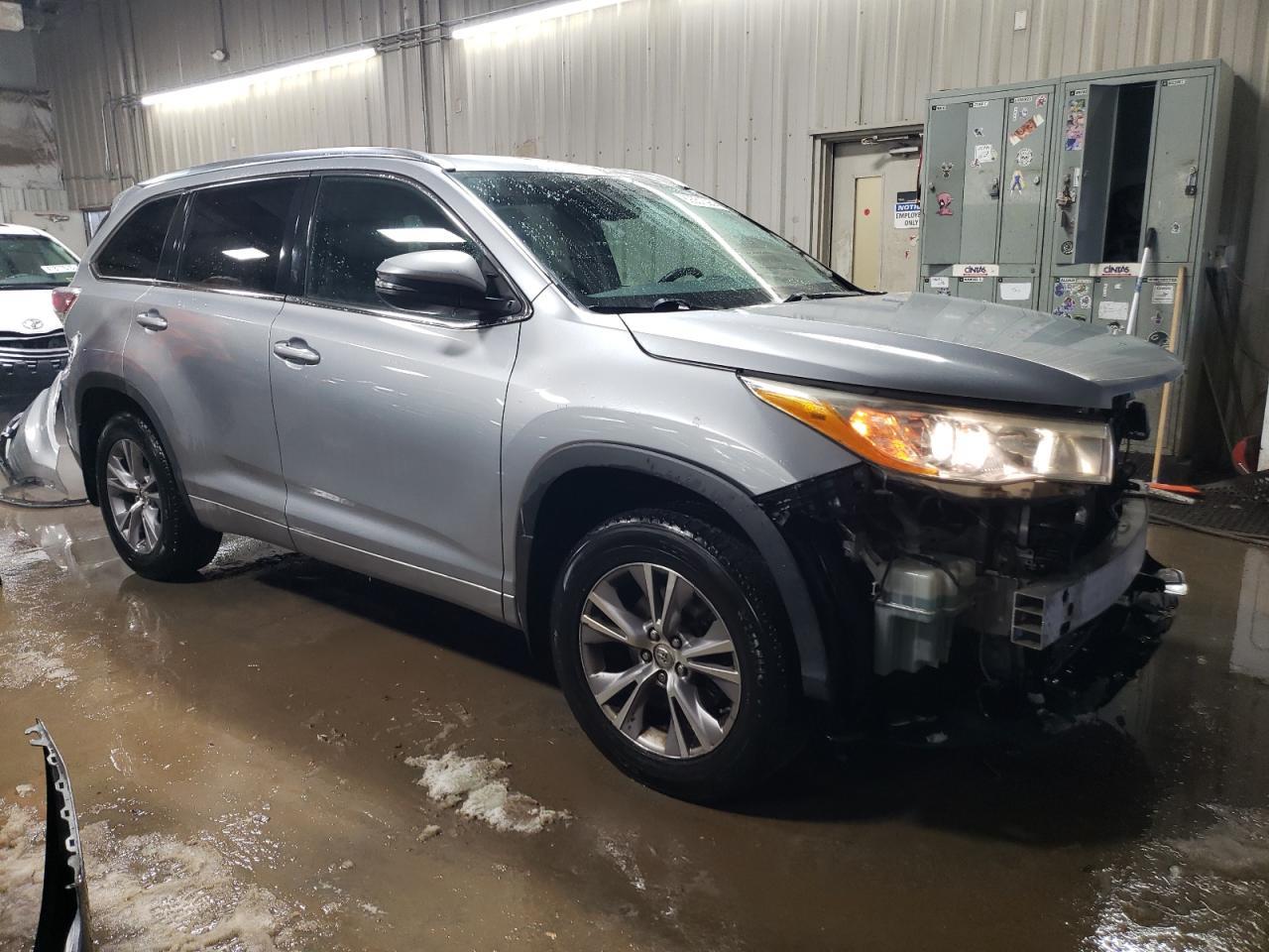 2014 TOYOTA HIGHLANDER - Фото 4