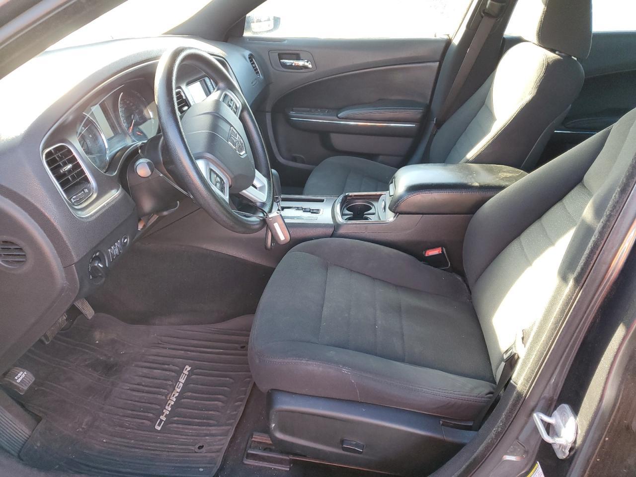 2014 DODGE CHARGER SE - Фото 7