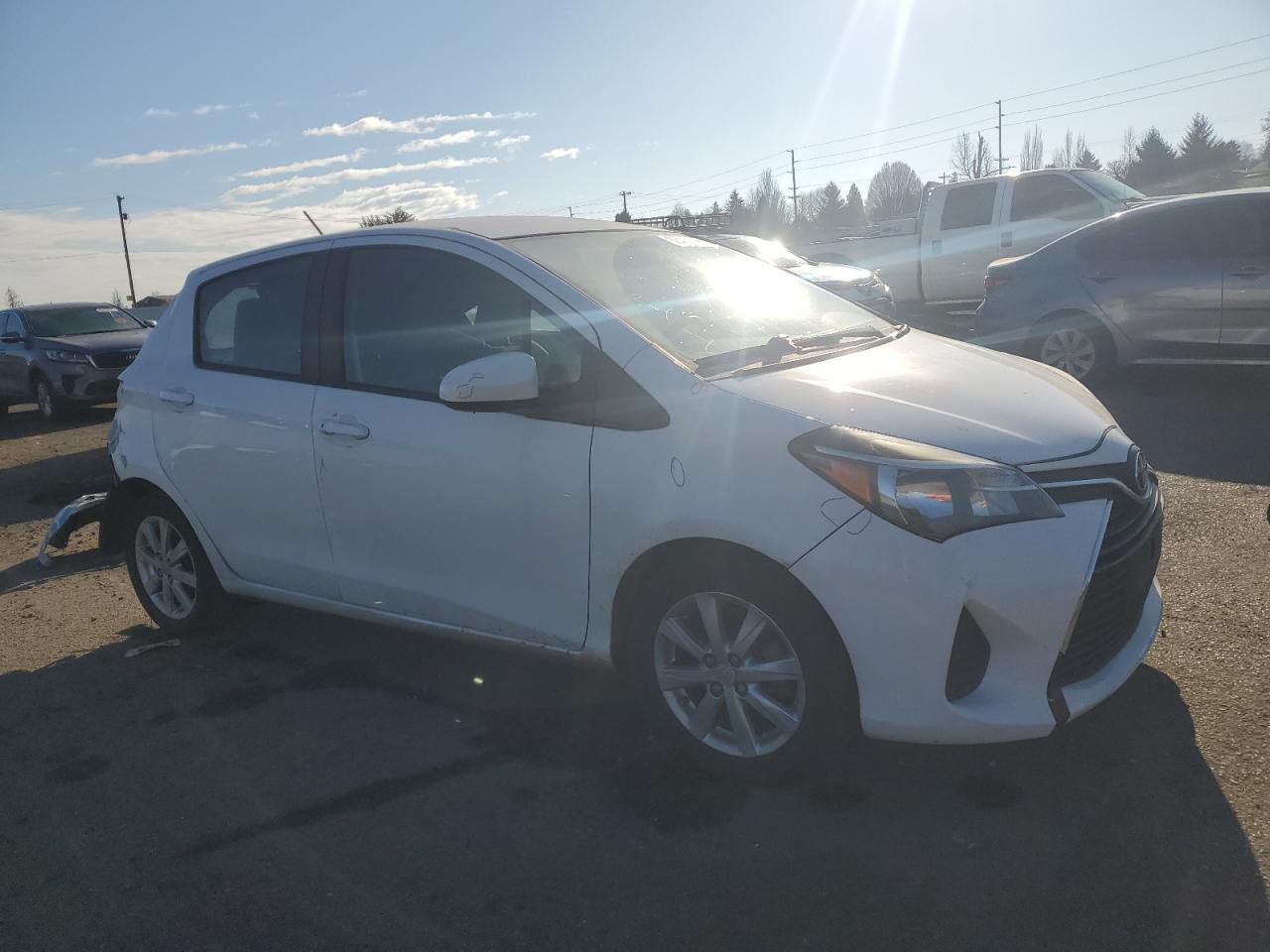 2016 TOYOTA YARIS L - Image 4