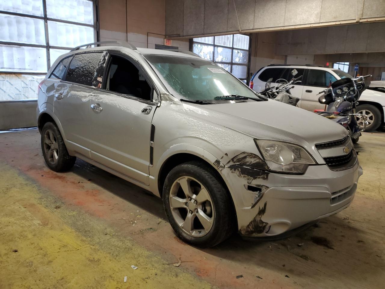 2014 CHEVROLET CAPTIVA LT - Фото 4