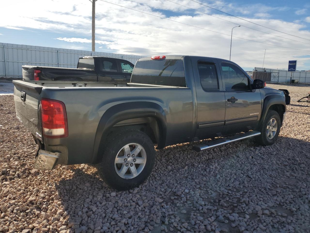 2011 GMC SIERRA K15 - Image 3