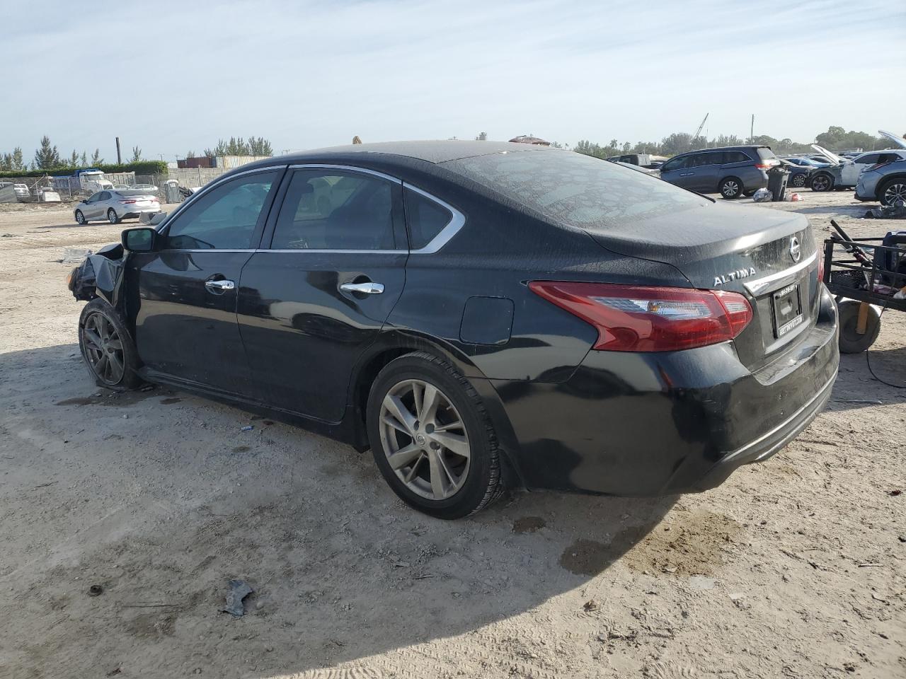 2018 NISSAN ALTIMA 2.5 - Фото 2