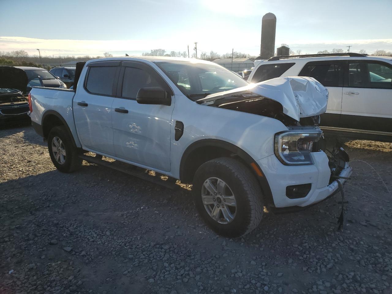 2024 FORD RANGER XL - Фото 4