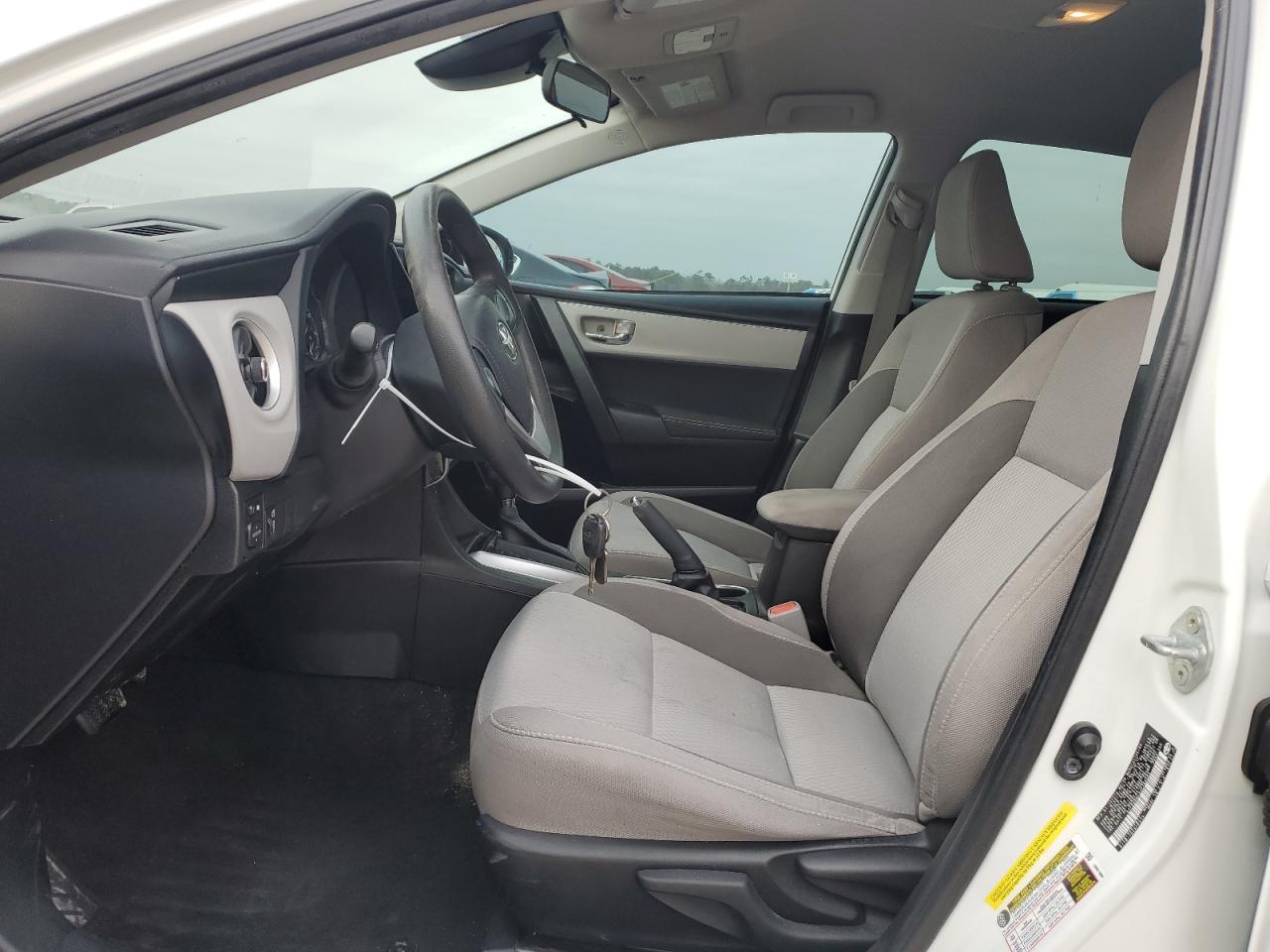 2018 TOYOTA COROLLA L - Image 7
