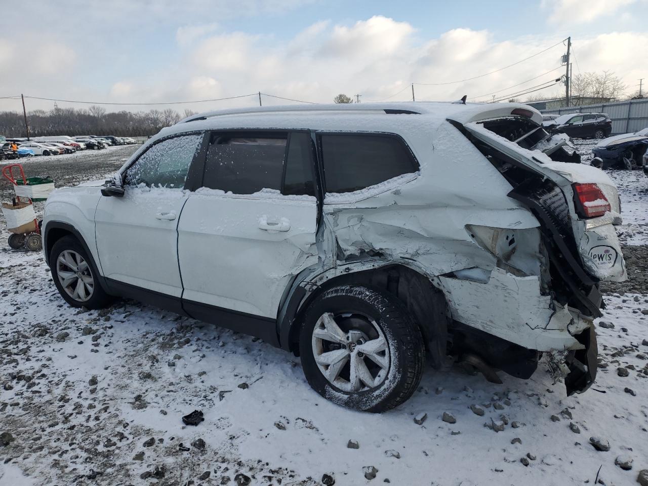2019 VOLKSWAGEN ATLAS SE - Фото 2