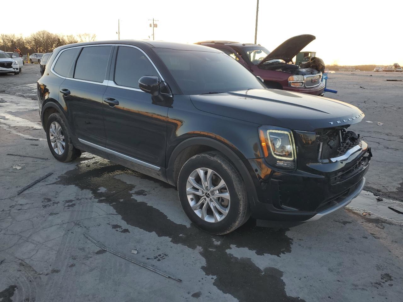 2020 KIA TELLURIDE - Image 4