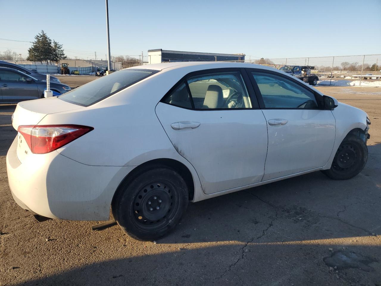 2014 TOYOTA COROLLA L - Image 3