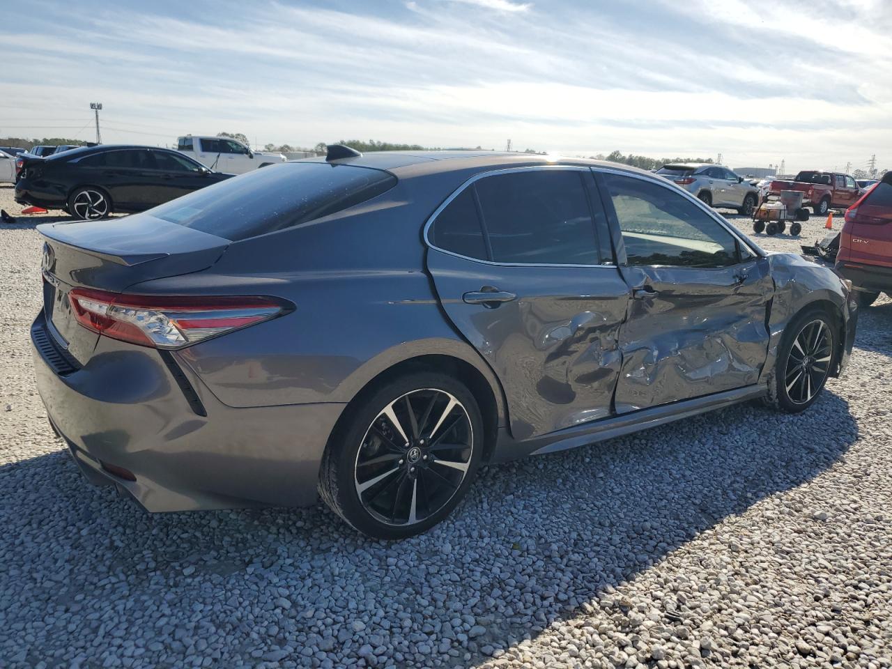 2019 TOYOTA CAMRY XSE - Image 3