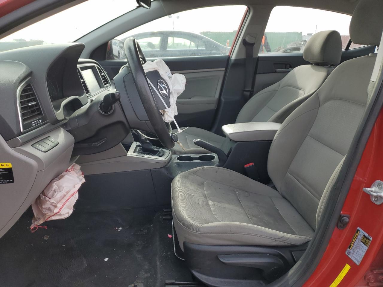 2017 HYUNDAI ELANTRA SE - Image 7