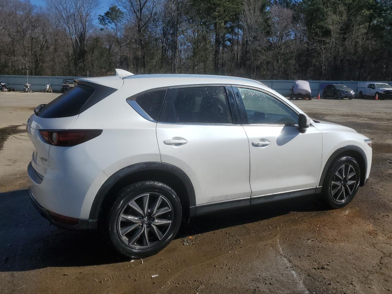 2018 MAZDA CX-5 GRAND - Image 3