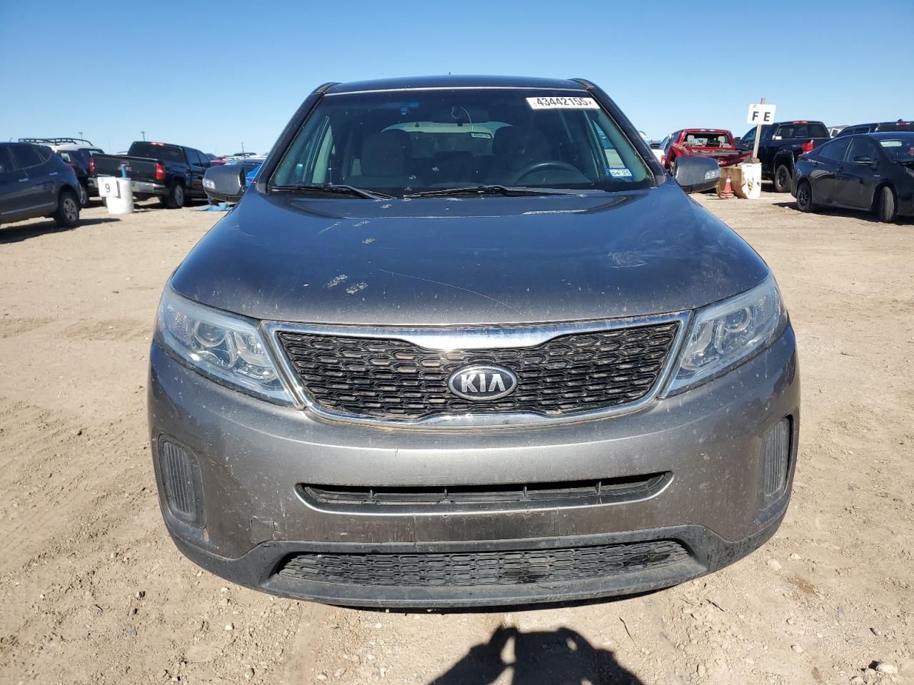 2015 KIA SORENTO LX - Image 5