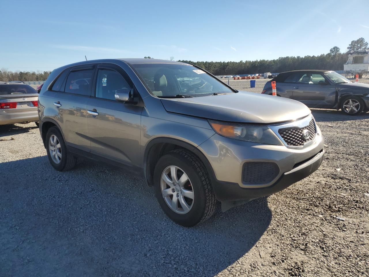 2012 KIA SORENTO BA - Image 4