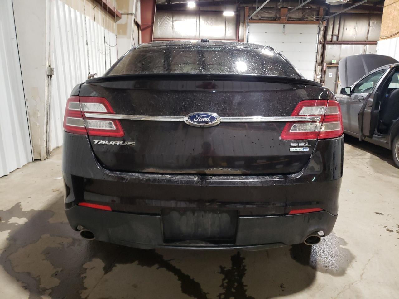 2013 FORD TAURUS SEL - Image 6