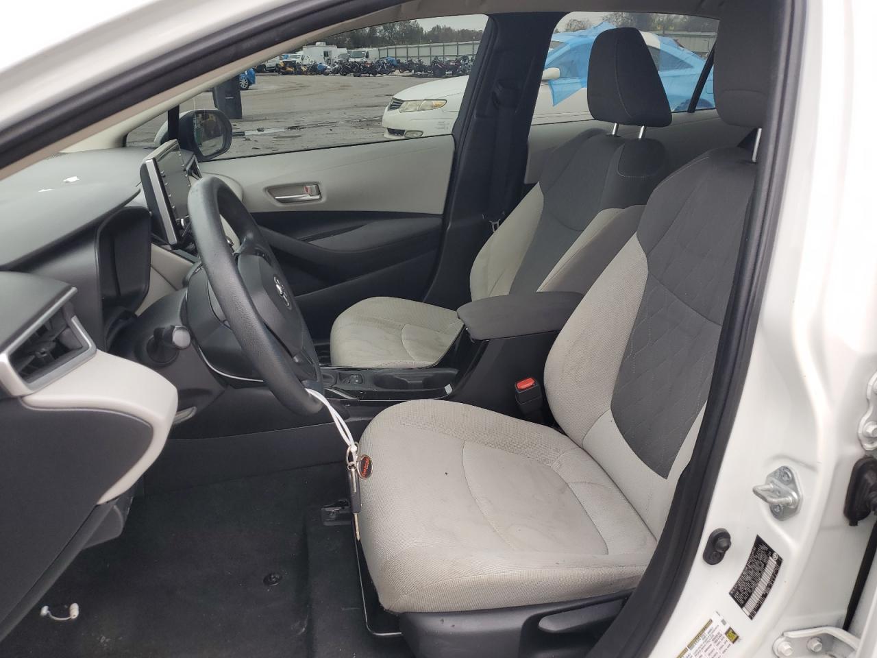 2021 TOYOTA COROLLA LE - Фото 7