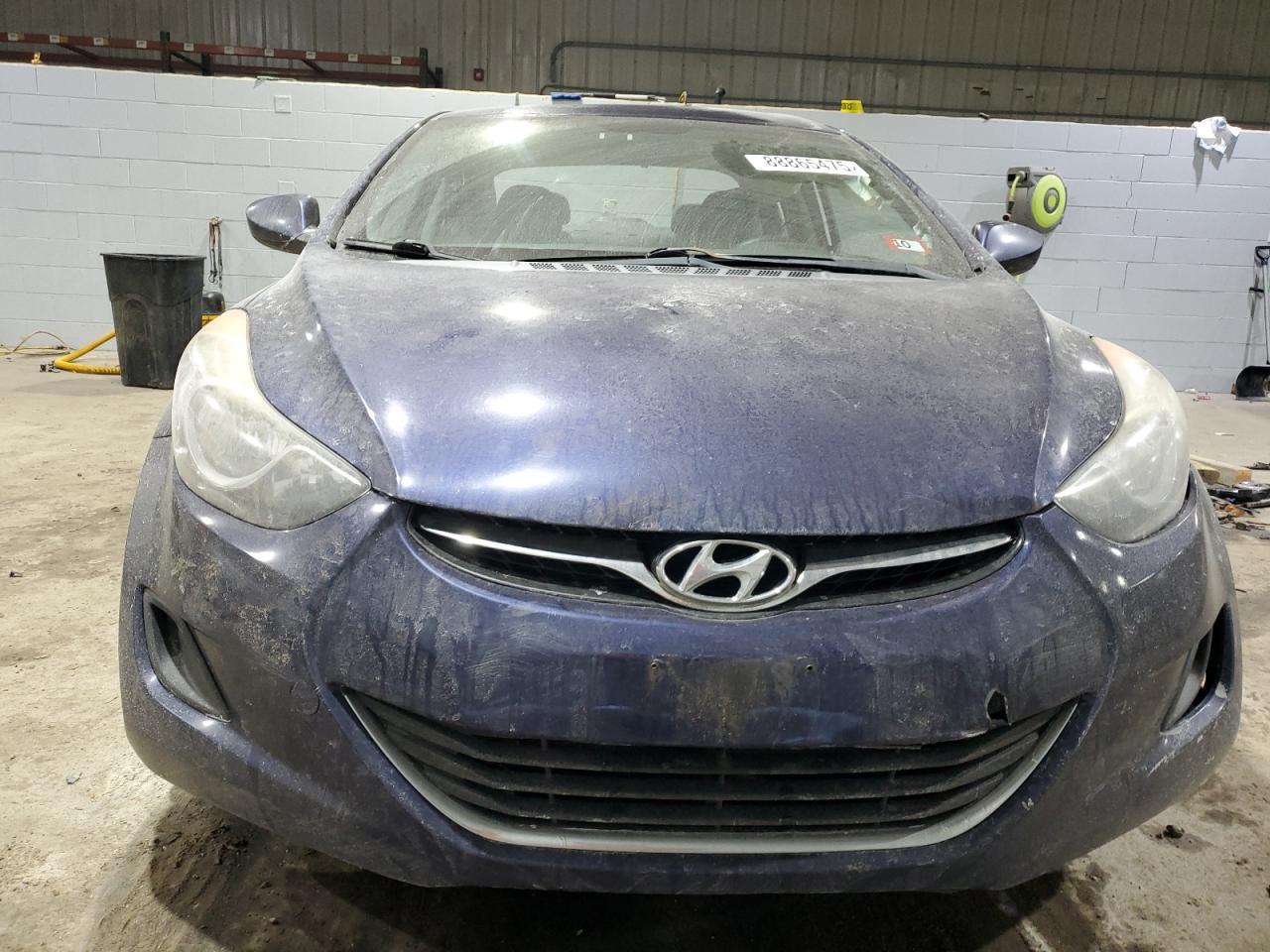 2013 HYUNDAI ELANTRA GL - Фото 5