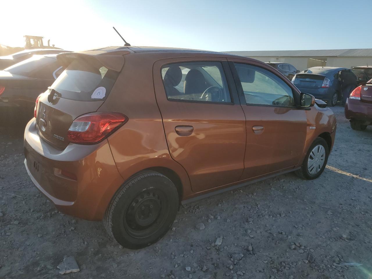 2017 MITSUBISHI MIRAGE ES - Фото 3