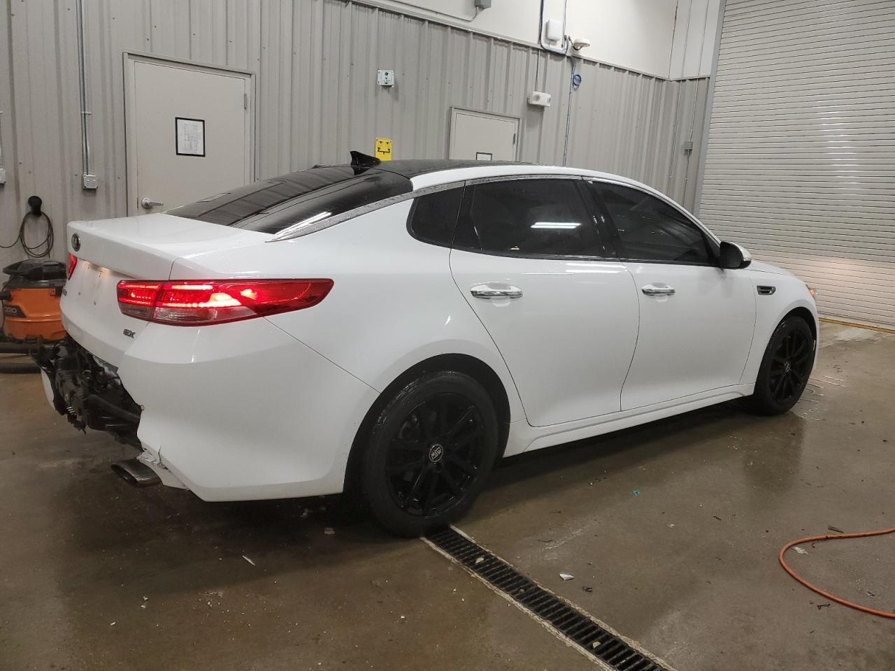 2016 KIA OPTIMA EX - Фото 3