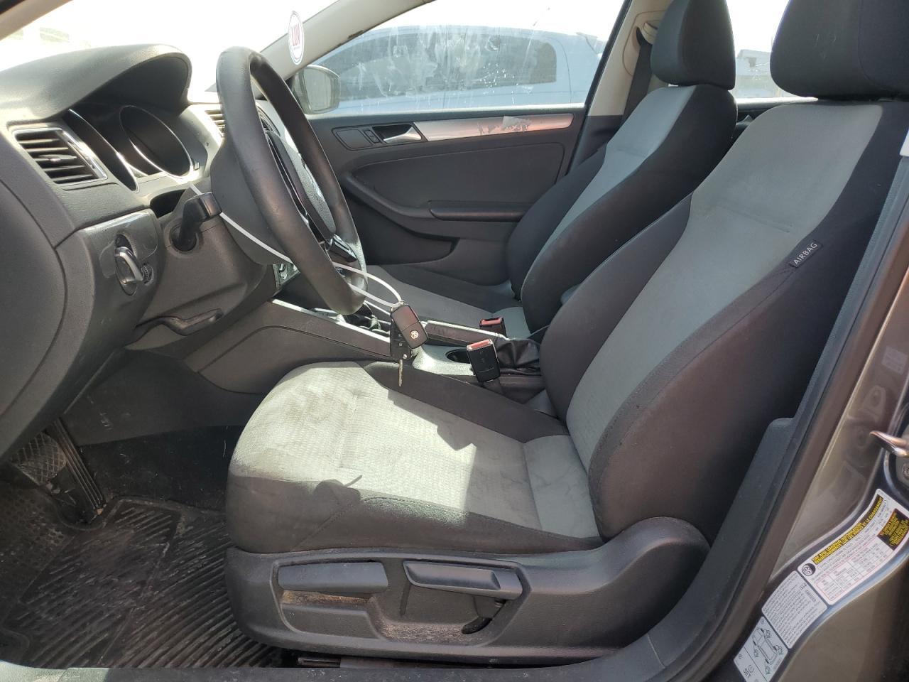 2017 VOLKSWAGEN JETTA S - Image 7